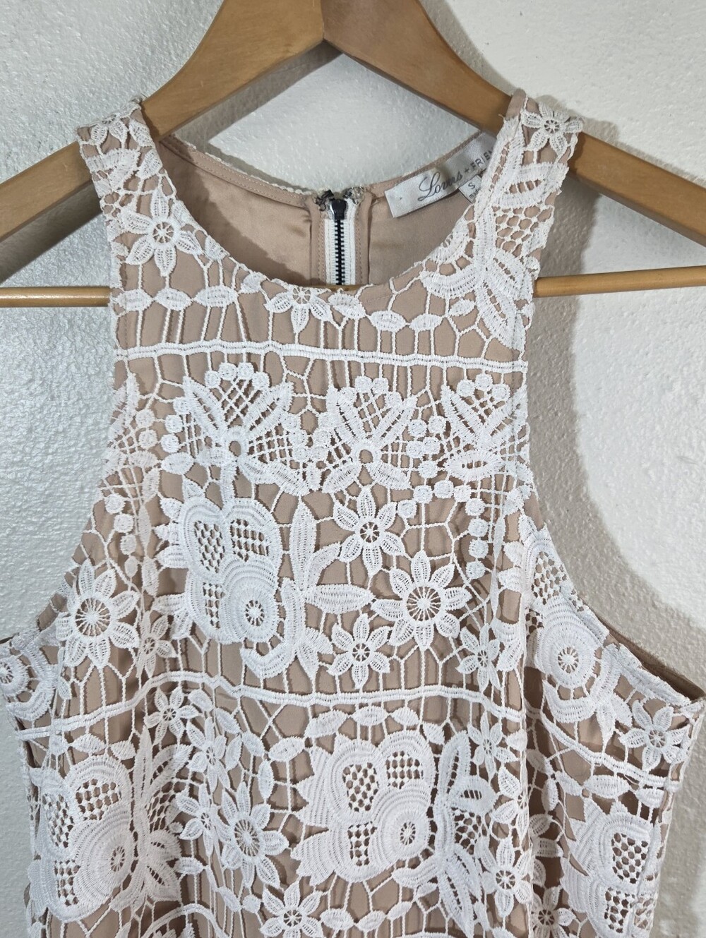 Lovers + Friends White Floral Crochet Lace Mini Dress S Sleeveless Back Zip Boho - Picture 7 of 8